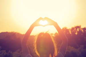 紫微斗數貧賤格局：火鈴夾命格